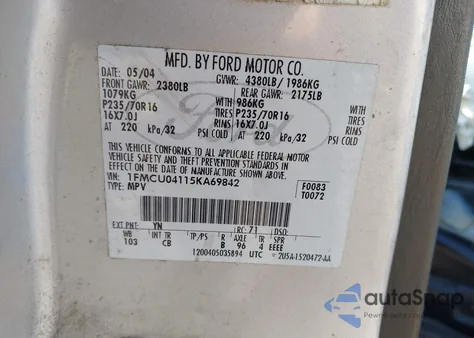 2005 Ford Escape Limited from USA, damaged, VIN 1FMCU04115KA69842